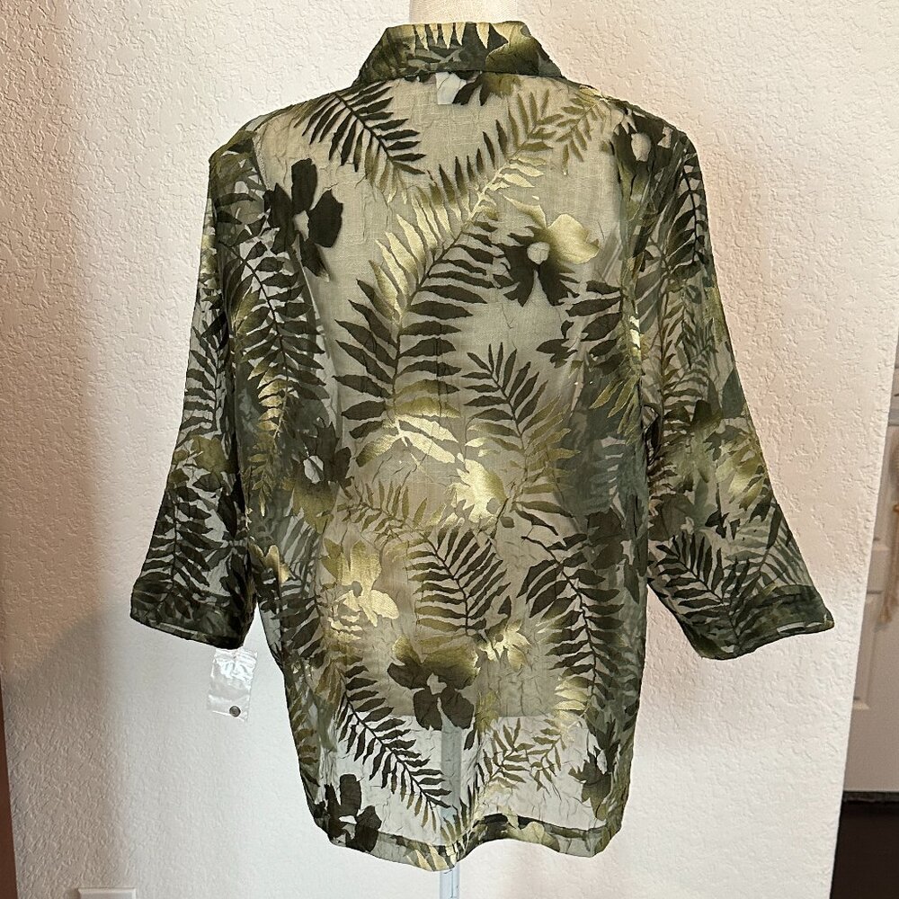 TANJAY Semi Sheer Green Floral Shirt - 16 - Picture 5 of 12